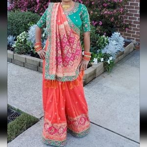 Indian pakistani saree sari crocktop  lahangacholi  chaniyacholi  anarkali